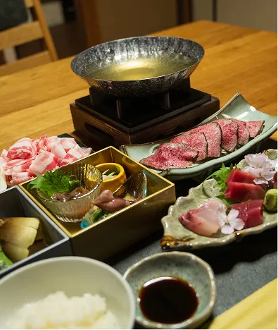 旬の食材を添えた和の食卓